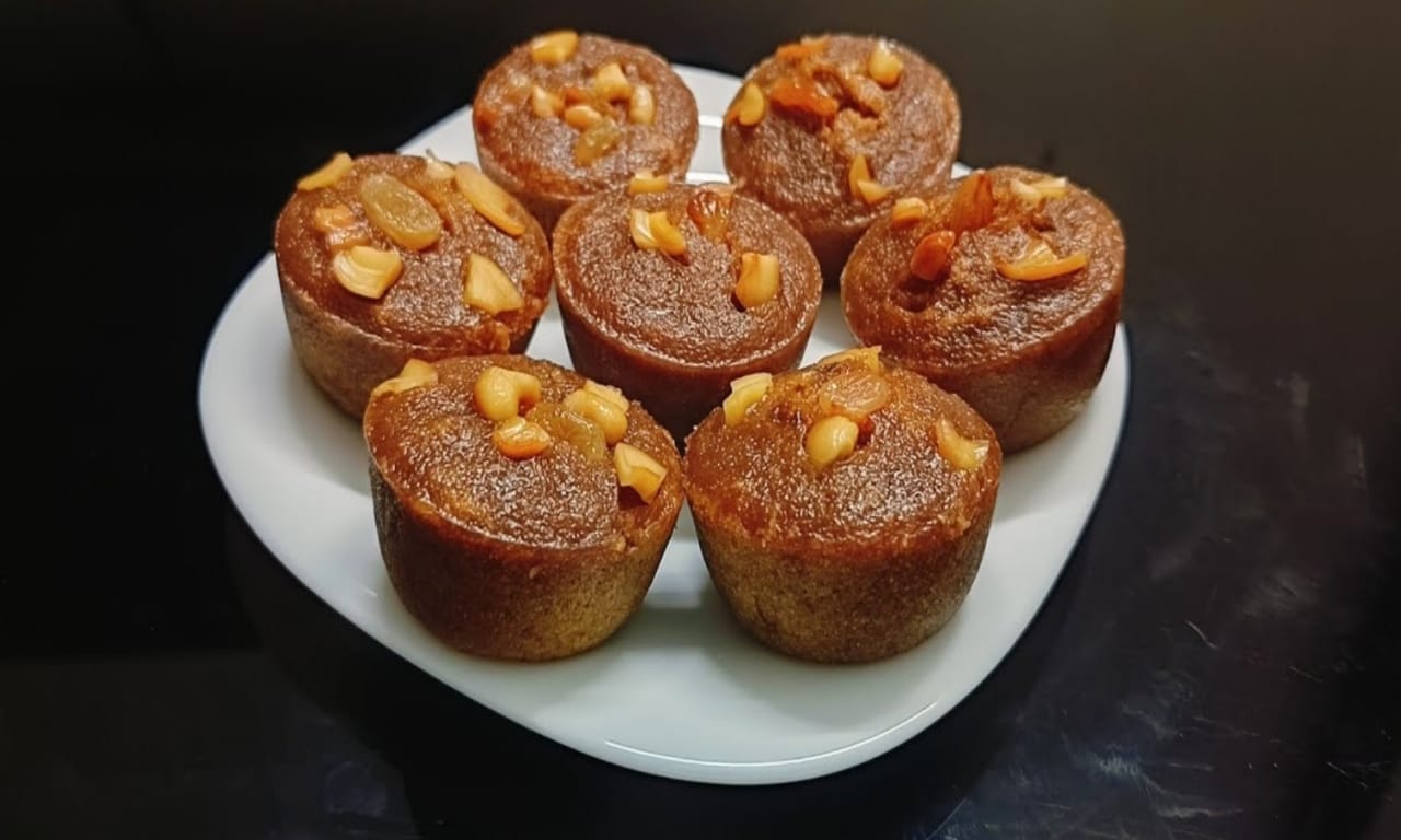 Here's a simple recipe for Rava Banana Cake