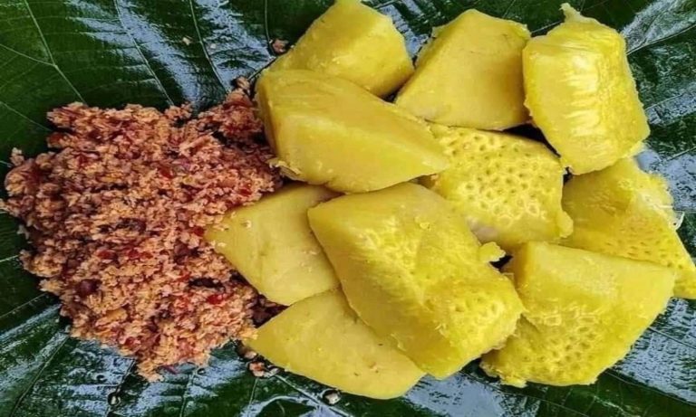 Simple recipe for boiled breadfruit