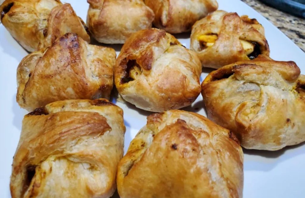 Homemade Special Egg Puffs