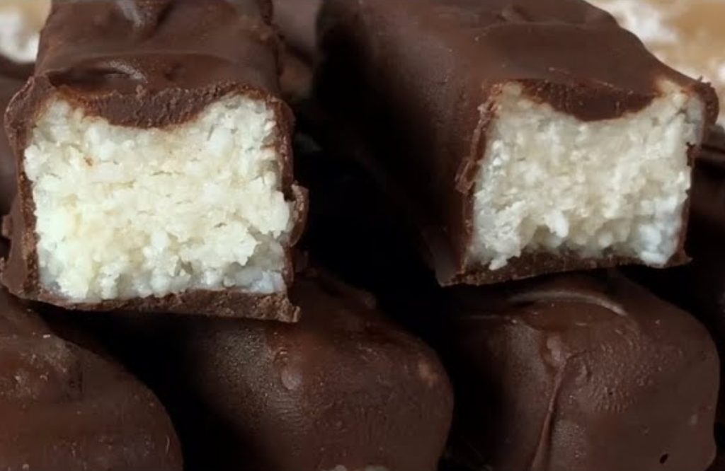 Homemade Bounty Bars Recipe