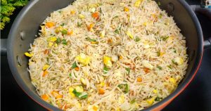 Easy Egg Fried Rice Recipe