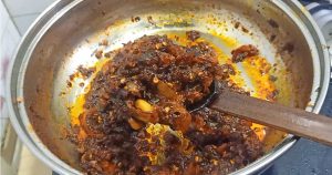 Varutha chammandhi recipe